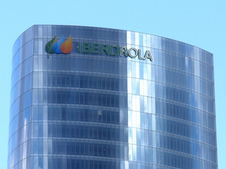 Bilbao_-_Torre_Iberdrola_17