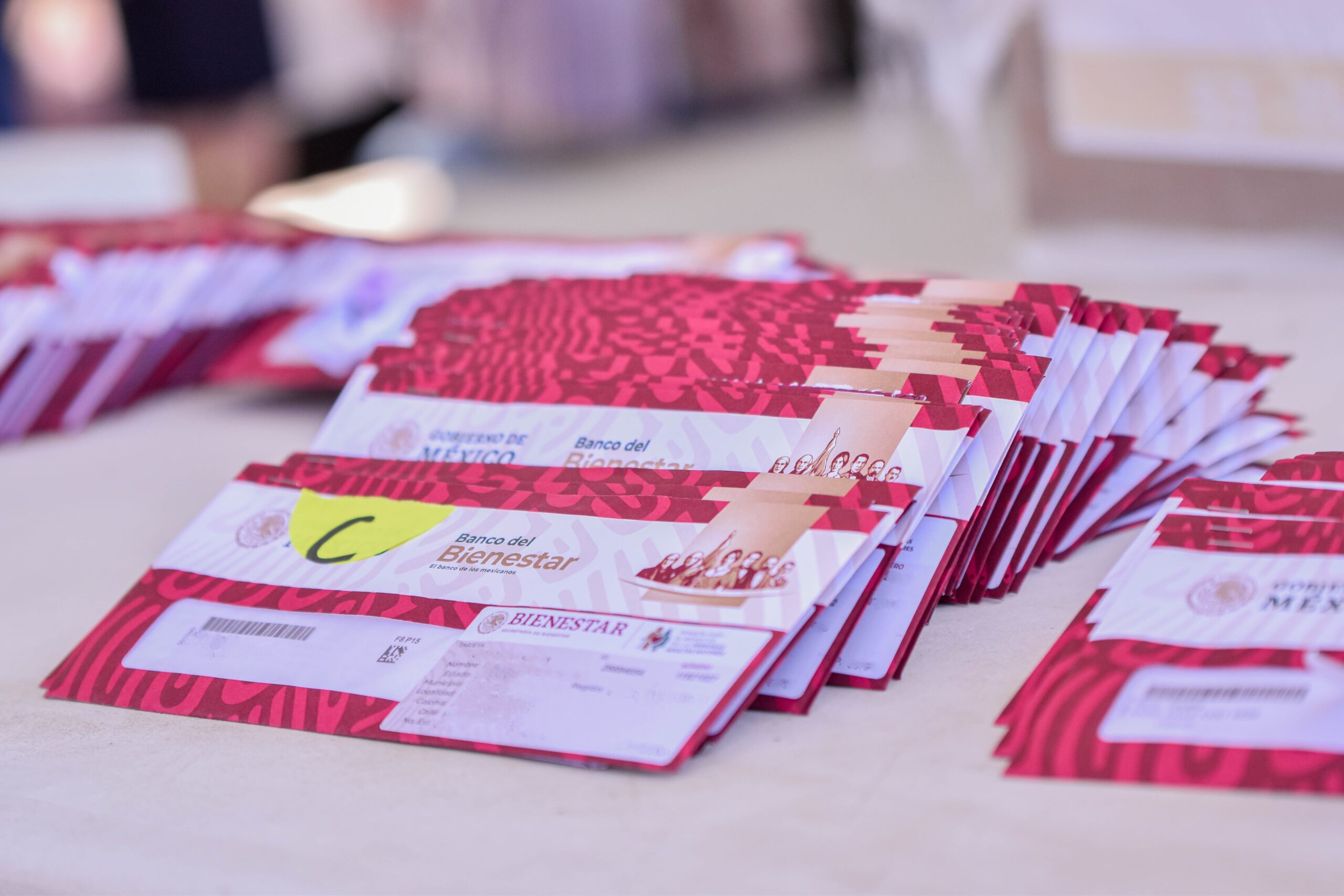 ¿Quién cobra hoy viernes 6 de marzo? Beneficiarios con apellidos D, E y F reciben pago de programas del Bienestar