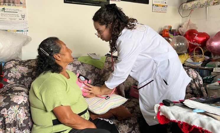 🚨 Salud Casa por Casa rompe récord: más de 14.5 millones de consultas y miles de emergencias atendidas en tiempo récord