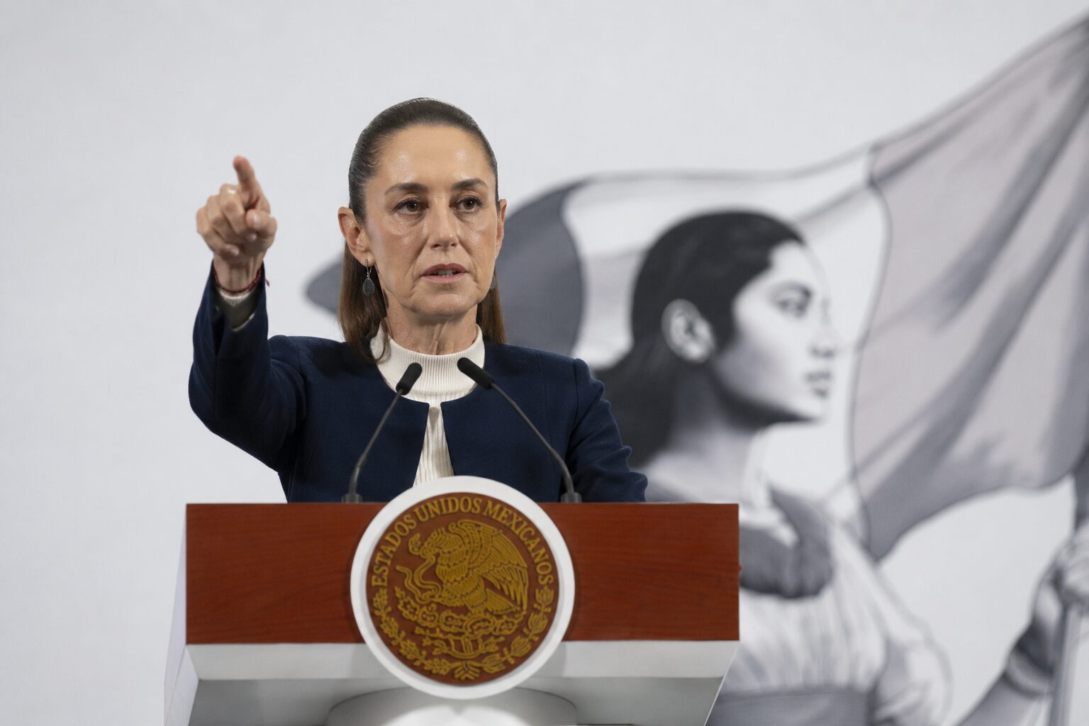 Sheinbaum confirma que la Mega Farmacia del Bienestar ya opera: enfermeras podrán recetar medicamentos desde agosto